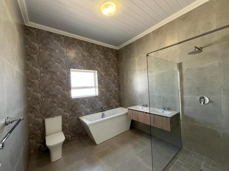 3 Bedroom Property for Sale in Velddrif Western Cape